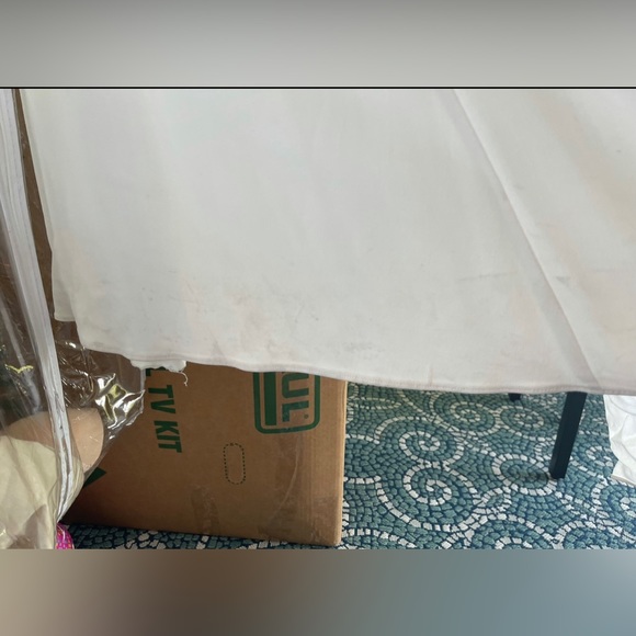 Martina Liana, 823 wedding dress - Picture 10 of 16